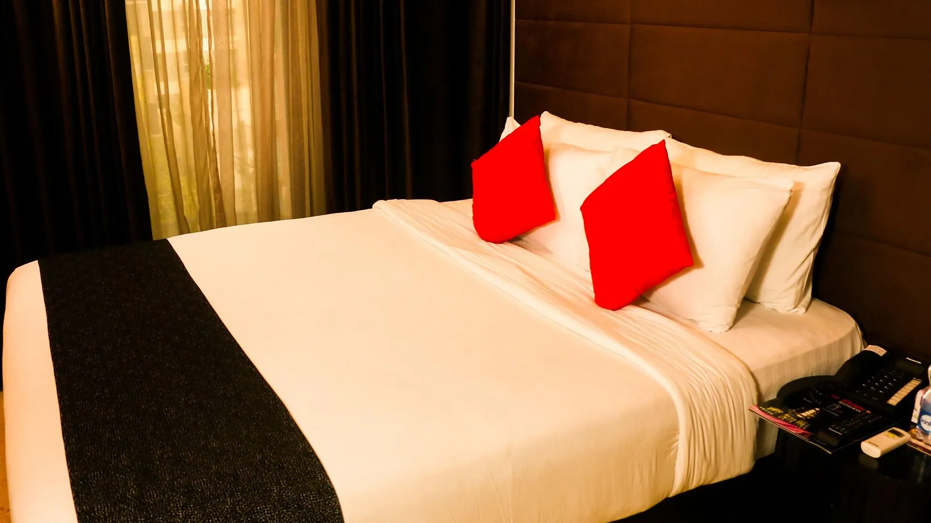 Monsoon Inn Dhaka 4*,